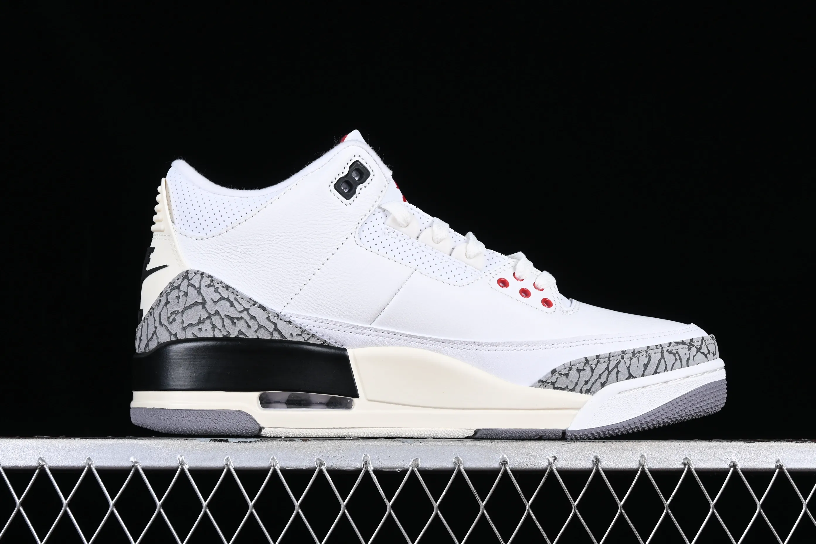 All categories Air Jordan Jordan series basketball shoes Air Jordan 3 foreign trade version Air Jordan 3 "White Cement Reimagined" AJ3 Joe 3 new white cement replica basketball shoes DN3707-100
